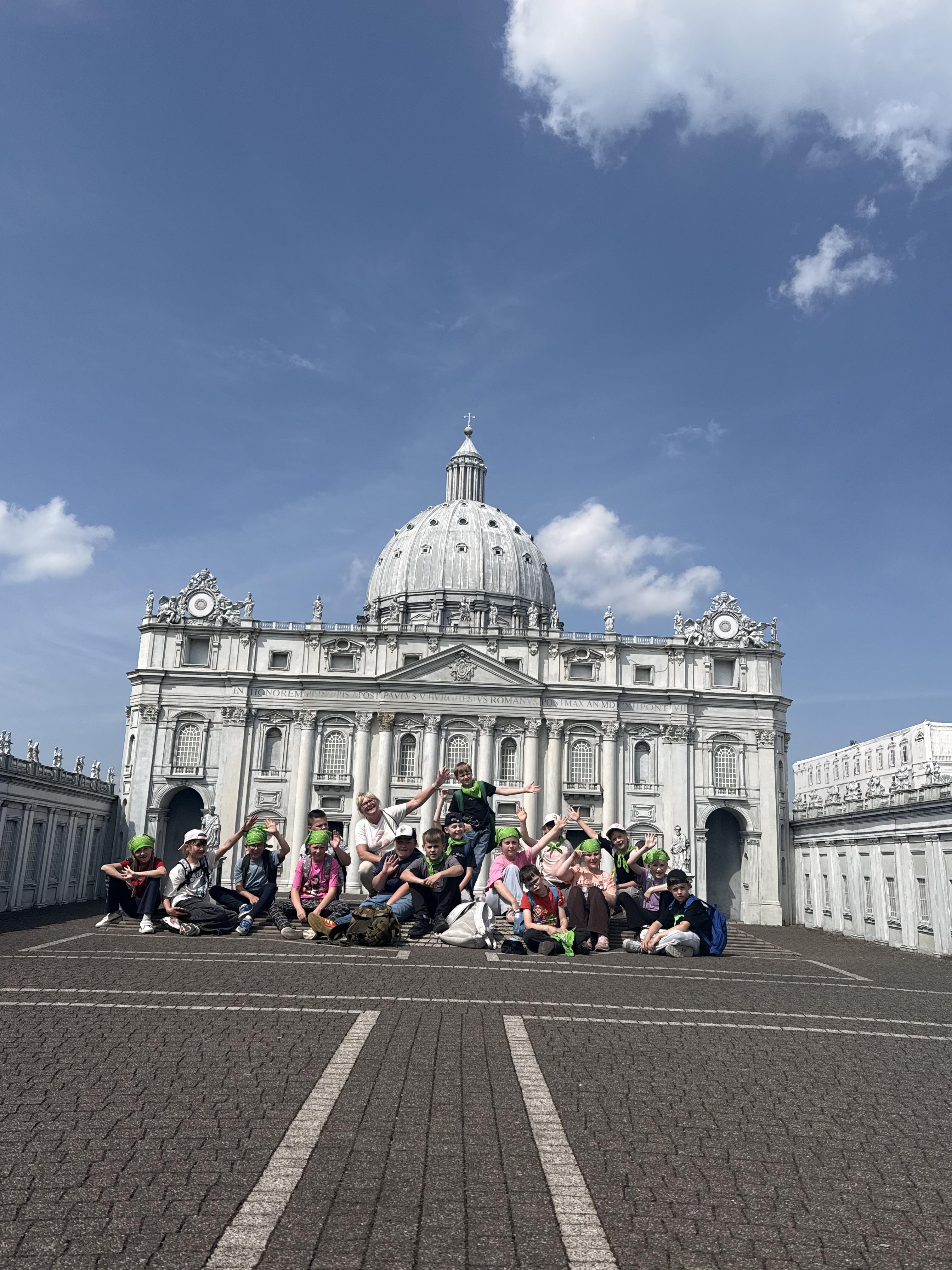 IMG_82405XNTU2